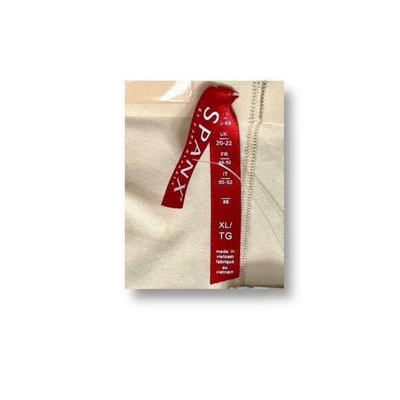 Spanx XL Beige Thinstincts 10006R Shapewear High Waist Mid Thigh Short Slim NWT - Picture 6 of 9
